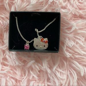 The cutest little Hello Kitty chain 🥰💗